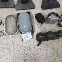 سماعات • كاميرات ٢ • رمادي الملعب