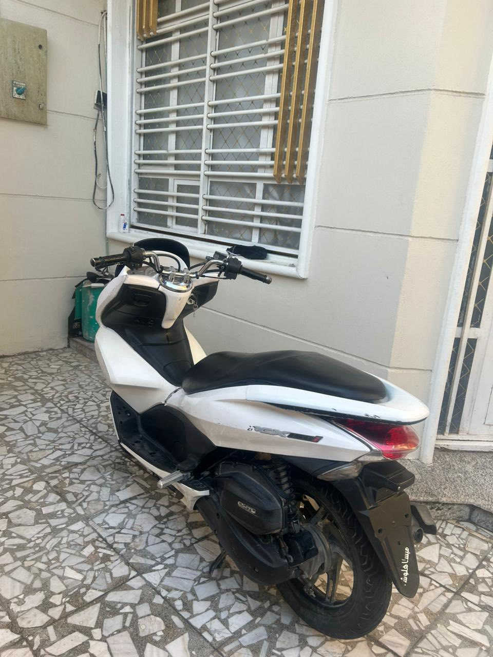 السلام عليكم
دراجه بي سي اكس جيل الاول مال رمبه لون ابيض صدفي دراجه مكفوله مكينه وكهربائيات
العنوان بغداد البلديات
***********
