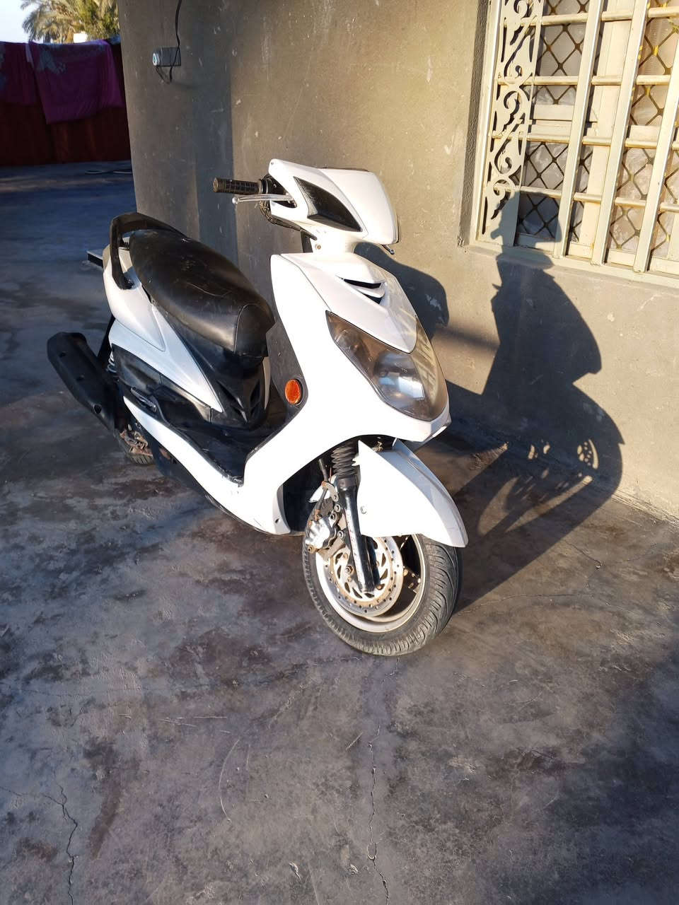 السلام عليكم سكنس للبيع دراجه كامله مكمله ب550 وبيها مجال ‏‪***********‬‏للاستفسار
