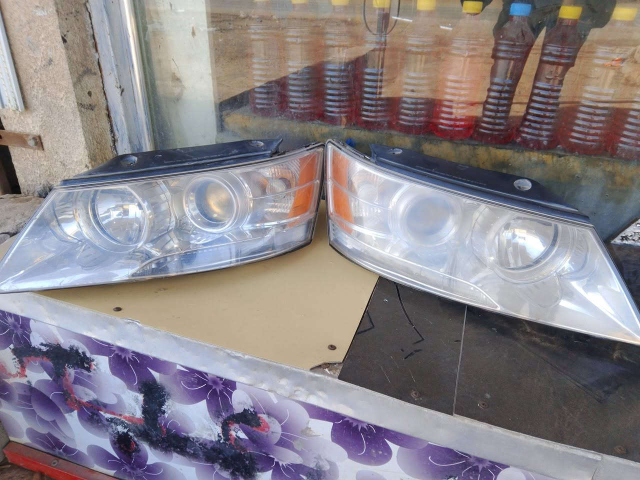 مازدات للبيع 4 مكاني صويره شارع المطار تفاصيل تصل ***********////***********
