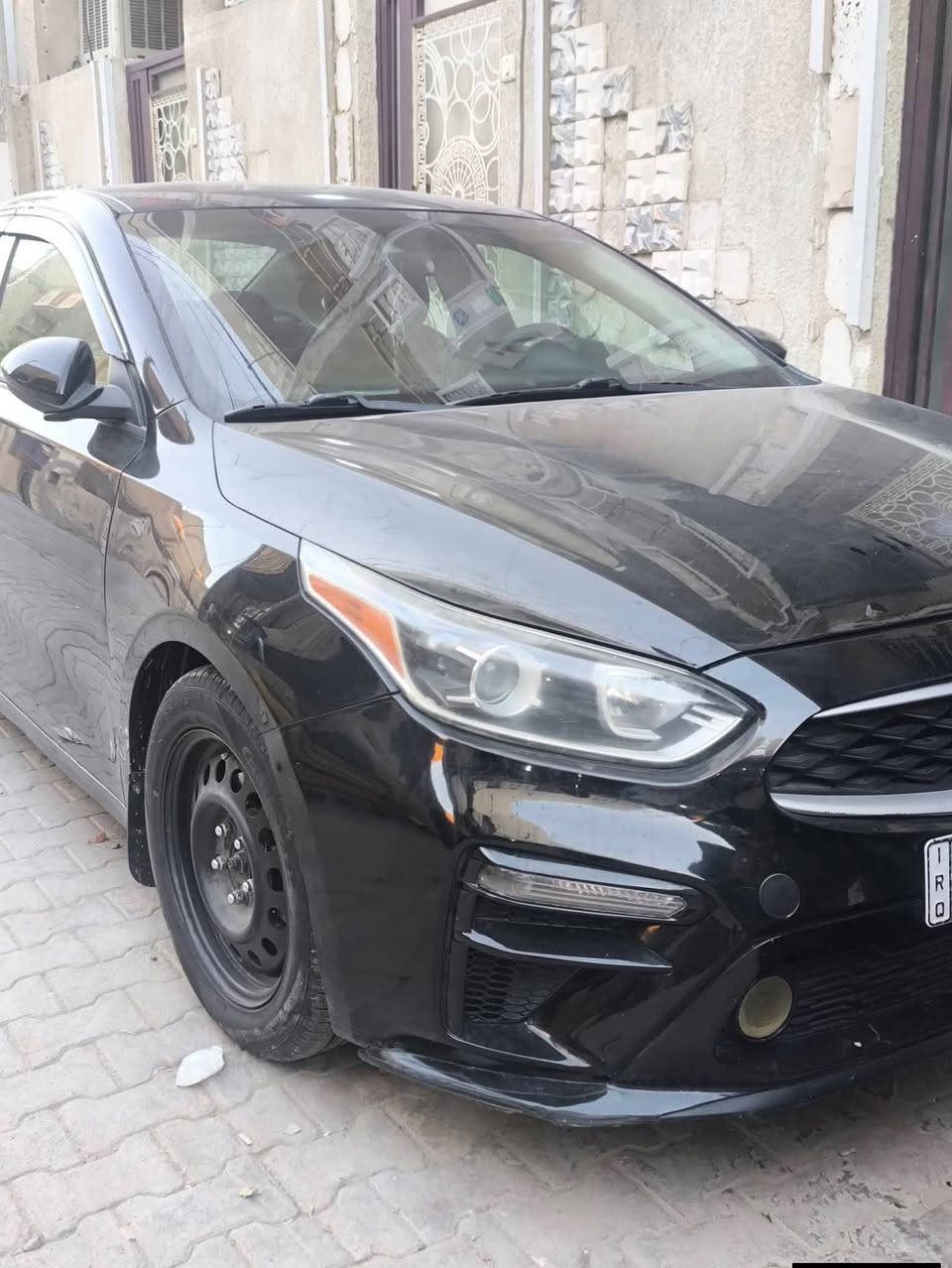 السلام عليكم فورتي2020 محرك 2000 دوش
📌كير AT المرغوب 
📌شاشة تدعم كاربلاي 
📌حساسات امامي خلفي
 📌كروز سرعه 
📌3 وضعيات قيادة 
📌تحكمات ستيرن 
توقف ذاتي+ رادار
سيارة كير و محرك و تبريد و صدر خير من الله
رقم بغداد الإنكليزي الجديد سنويه و هزه جدد لسنة 2026 
حادث بسيط ربع البنيد و جاملغ جهة اليسرى
السعر 125 و بيها مجال بسيط السياره جدا نظيفه مكاني بغداد 
رقم الهاتف ***********
