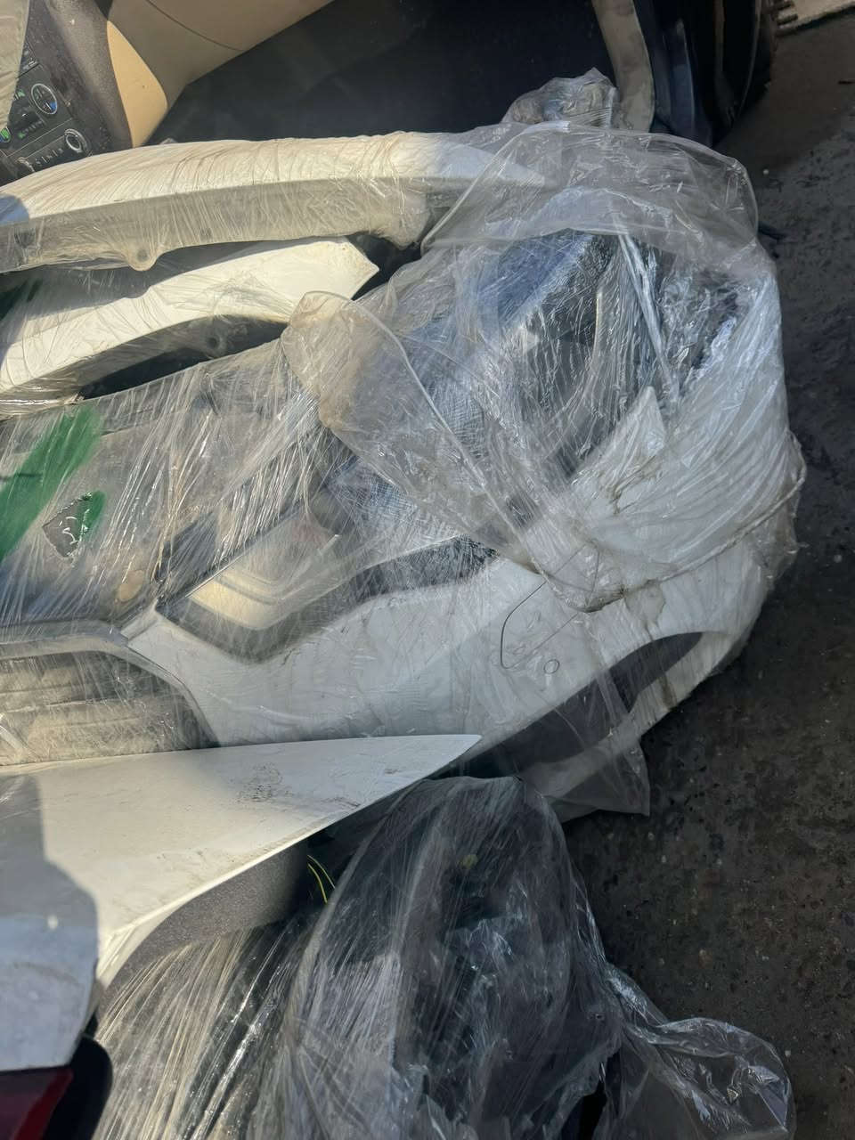 وصول اودي a6 لون ابيض لون مطابق
كشر كامل 

عنوان 🔊 محلات دبي /بغداد /شارع النضال/مقابيل محطه وقود البتاوين ***********  اخوكم mustafa gli لقطع غيار السيارات🚘🚘 توجد خدمه توصيل لكافه انحاء العراق🚕🚕
