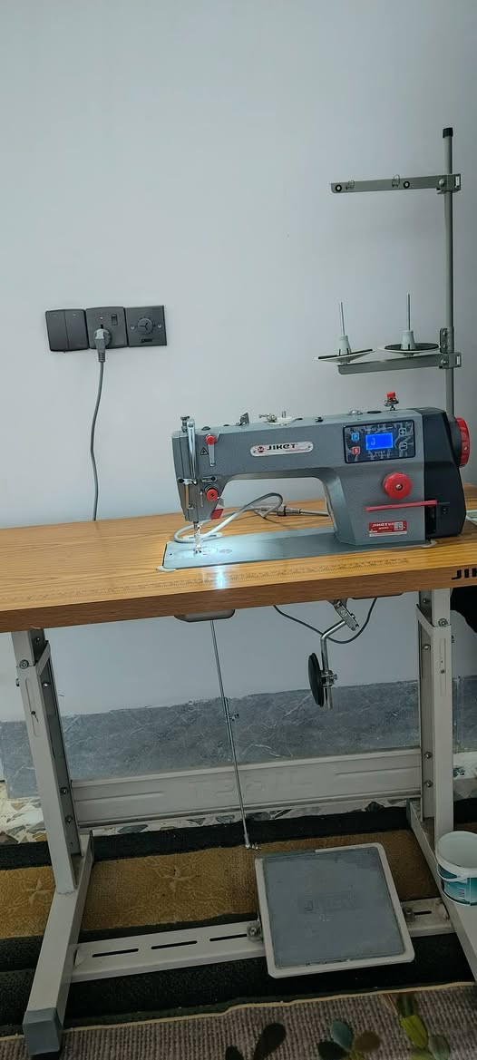 السلام عليكم
مكينه للبيع نظيفه حيل ما مستعمله نوعها جاكيت الاصلية الشراي يتصل على ***********
***********
