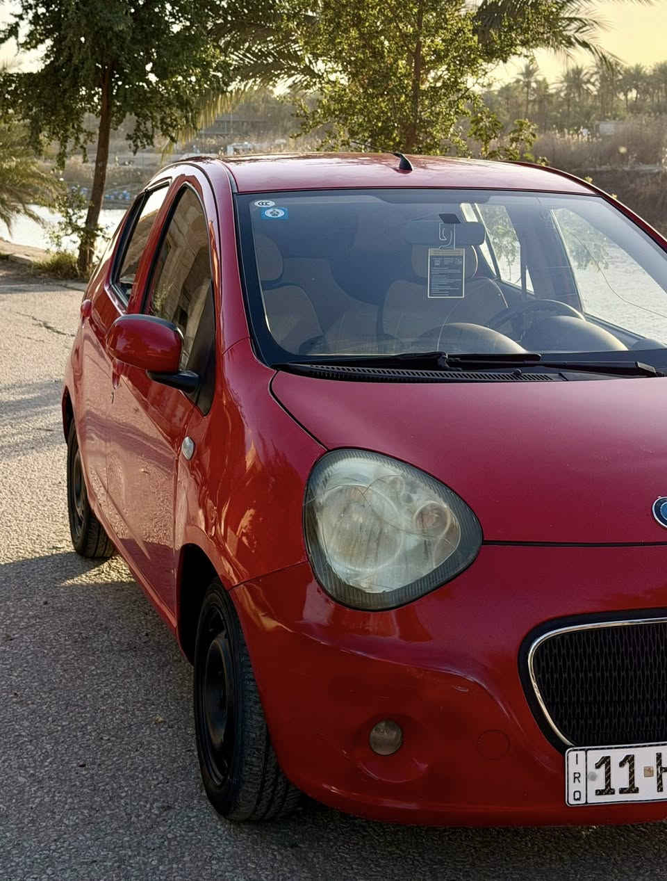 السلام عليكم
باندا الشركة العامة 🟥🟥
موديل 2012
رقم بغداد  أنكليزي 
گير اوتو 
جاهزة من كلشي
مكينة 
گير 
حدادية
تخم تاير 
شاشه
كامرة
مري كهرباء 
مكاني بابل مسيب السعر ✅اتصل وبالخدمه 
***********
***********
