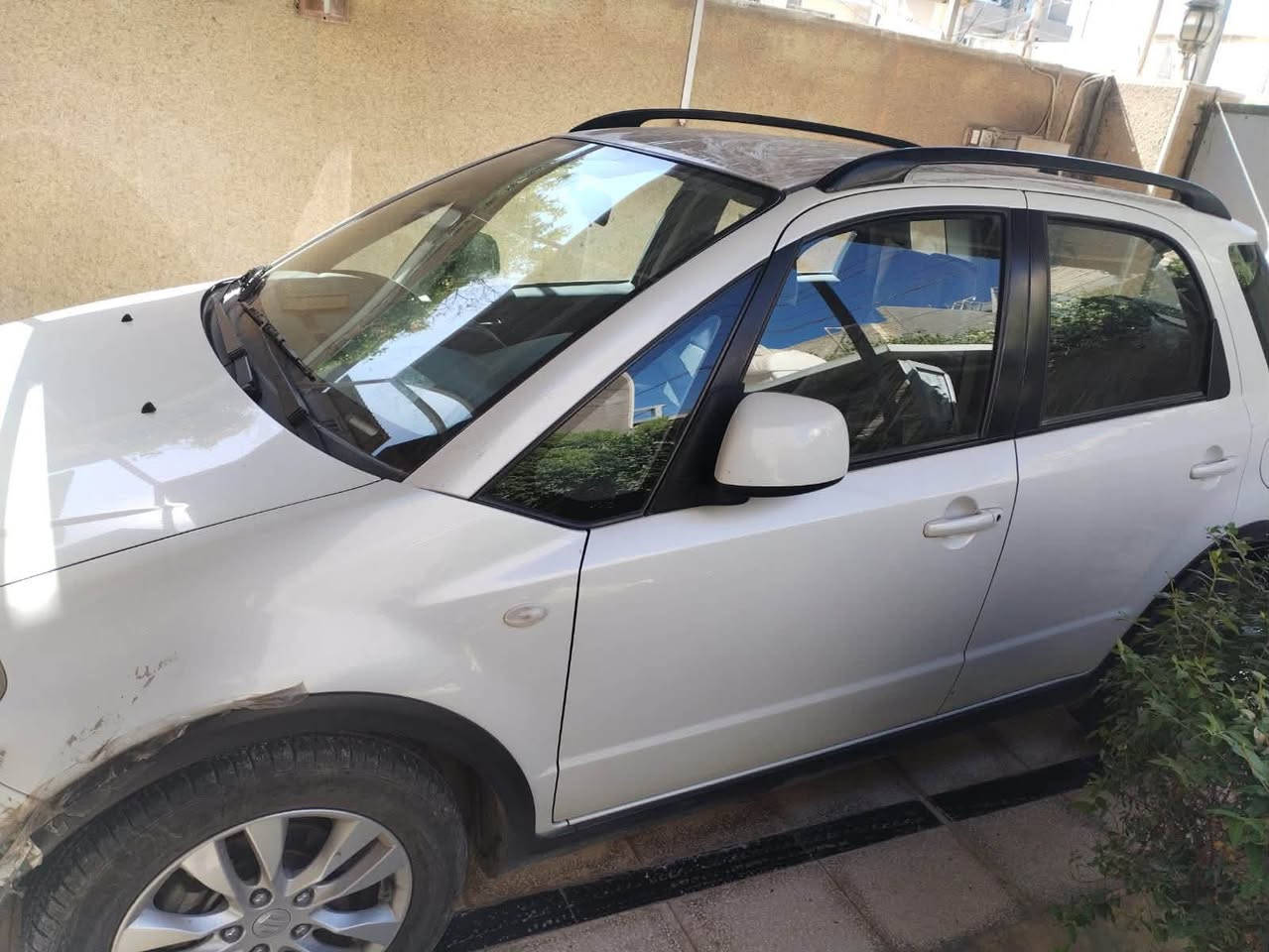 سوزوكي sx4 2014
محرك ١٦٠٠

ماشيه ٨٤الف

ما بيها أي شي مبدل نضافتها عاليه
***********
٩٥ ورقة وبيها مجال شوية
