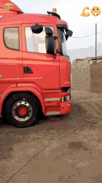 السلام عليكم اللبيع سكانيه موديل 2017 رقمها ربيل حساسات كله شغاله فول مواصفات مكفول كفاله عامه تخم تاير جاهزه اللعمل رجان ال مو شراي لا ينتصل رقم***********
