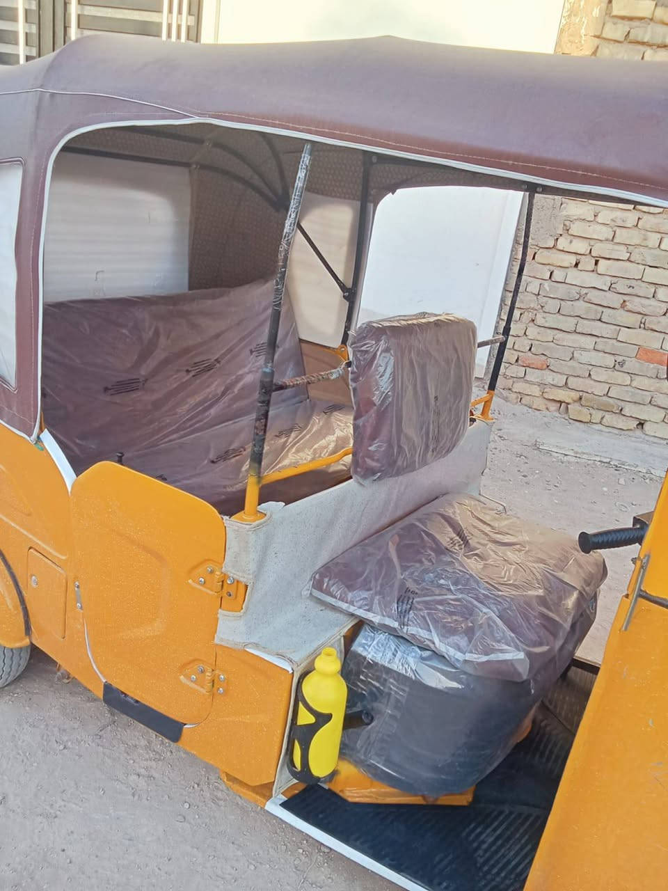 تكتك موديل 21 شهر 11 مكاني جسر ديالى القديم بس دوس مرشوشات السعر 7600 المو شراي لا يخابر والشراي ماقصر ويا رقمي *********** رقم بغداد وسنويه تحويل ثاني يوم
