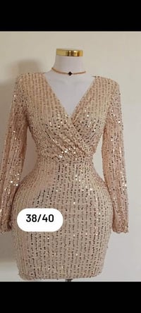 الأزرق ابو الترتر ايلبس من وزن 80الى 90 السعر 25 الأحمر مطعم بترتر ايل...