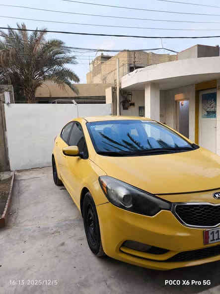 كيا فورتي موديل 2015 حادث امريكه بس الدعاميه الاماميه بدون ايرباكات و بل عراق حادثهه ضربه بل حوض و مسحوب بدون معجون مواصفات عاديه السياره مكفوله عده الحادث الي بل عراق رقم انكليزي بسمي تحويل ثاني يوم السعر 110 و بيهه مجال بسيط
***********
