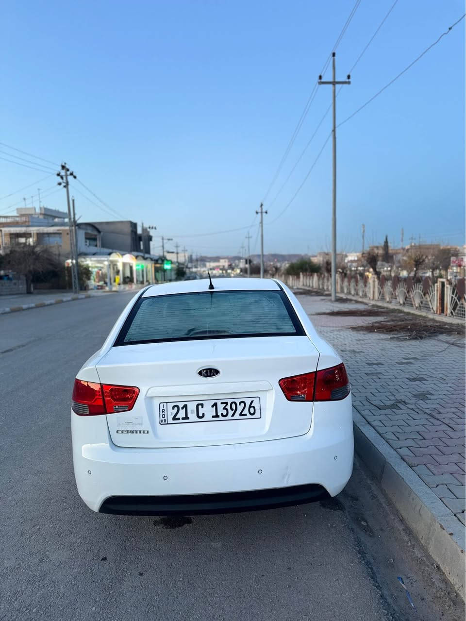 ***********….***********
کیا سیرتۆ مۆدیل2012نمونە لەجوانی ناوسوور خلیجی دبل گيڕ سبوخ و لێدرانی نیە دووجێ ی بچوک تعدیلی هەیە ڕەسمی سۆنەرکەم داناوە دەعامیەکانیشی سبوخ نیە پشت وپێشی کەبسە گيڕومەکینە بورغی بانەدراوە بەشەرت  سەنەوی تازەیە2028 تاخم یایەی نوێ یە تەبریت ساردوگەرم توندوتۆڵی بەشەرت.شوێن تەق تەق كويسينجاك, أربيل
