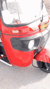 السلام عليكم تكتك للبيع 2022 تكتك خير من الله كلشي ماعوزها شغل وطلع مكاني قضاء النصر سعر 8 و200 وبلخدمه ***********
