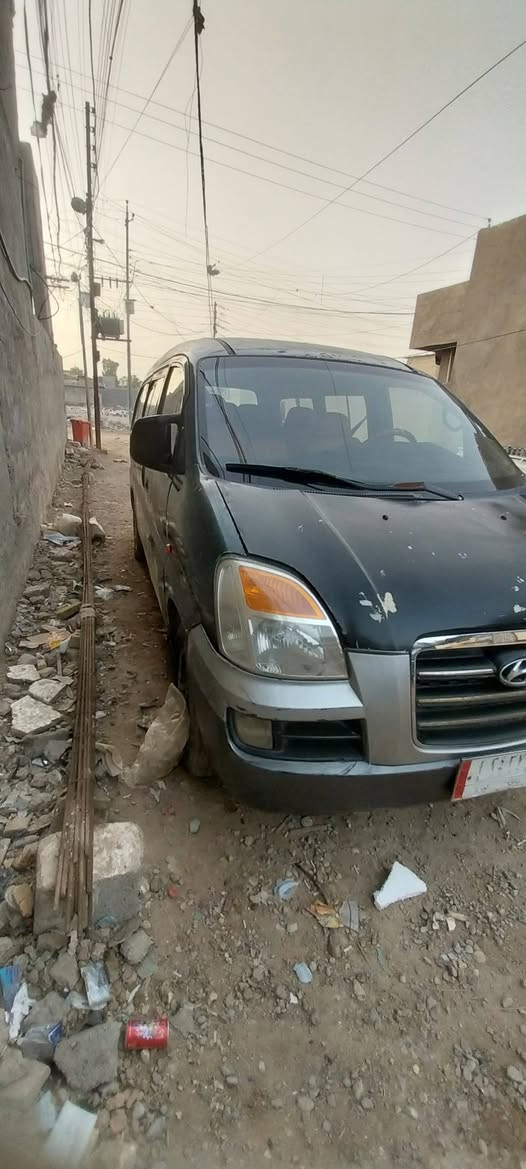 اسلام عليكم هونداي استاركس مديل ²⁰⁰⁰ كير مكينه تخم تاير حداديه كهررائؤات مكفوله سياره خير من الله مكاني بغداد  سعر ⁵⁰ وبيهه مجال رقم الهاتف ***********
