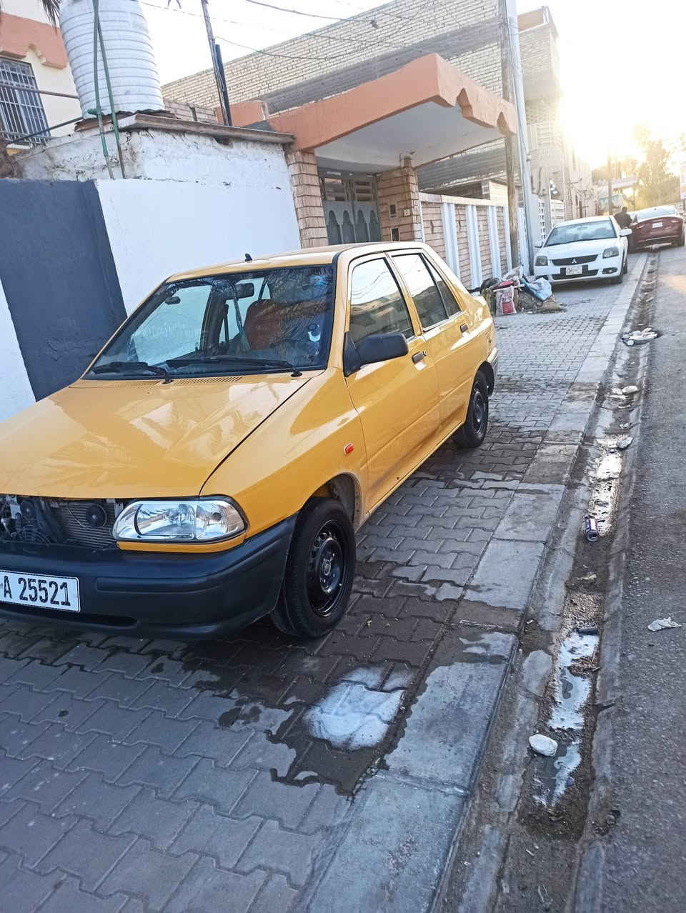 سلام عليكم سايبه للبيع موديل 2017كفاله عامه تخم تاير جديد كير مكينه مكفولات عنوان ديوانيه سعر 38اوبيه مجال بصيط ***********
