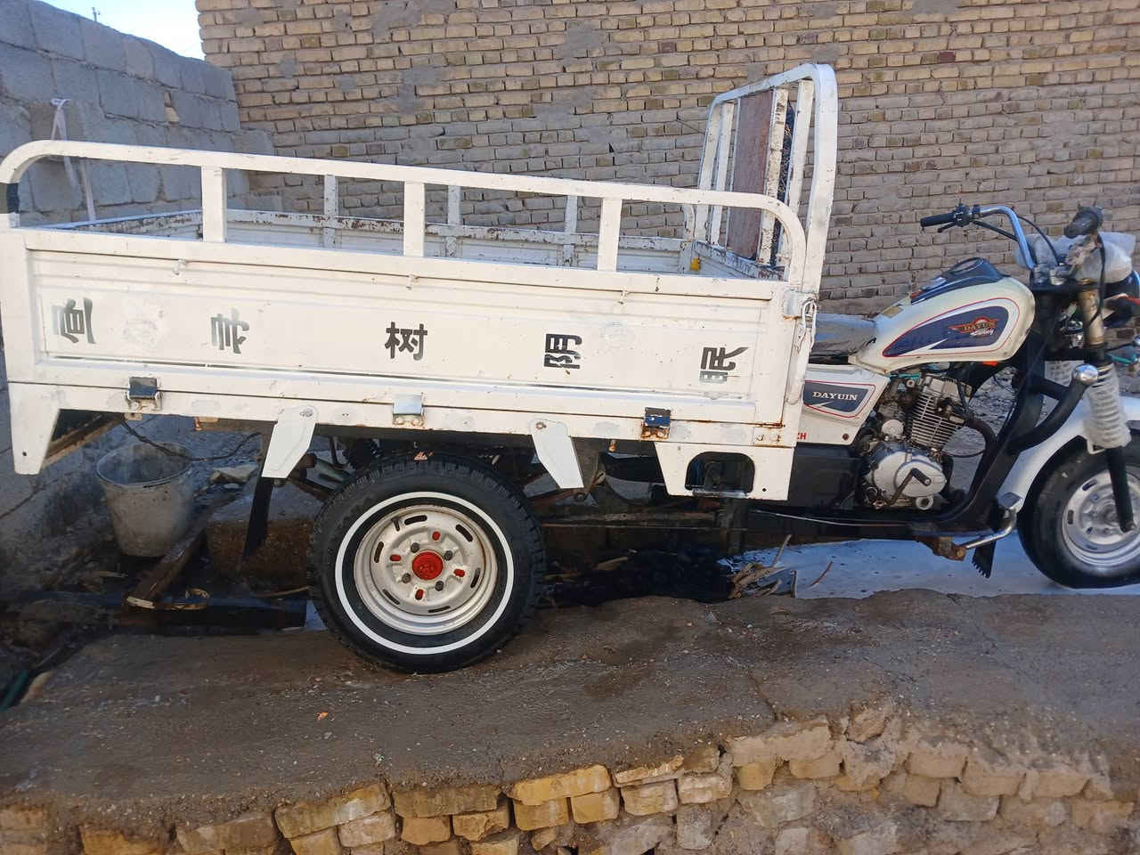 شباب ستوته للبيع موديل 19 ستوته مقفوله كفاله عامه كلها شغاله سلف هندر كهربائيات ستوتهق رقم شاصي كامل الستوته جاهزه مجهزه السعر 4100 وبيها مجال بسيط للشراي رقم التليفون ***********
