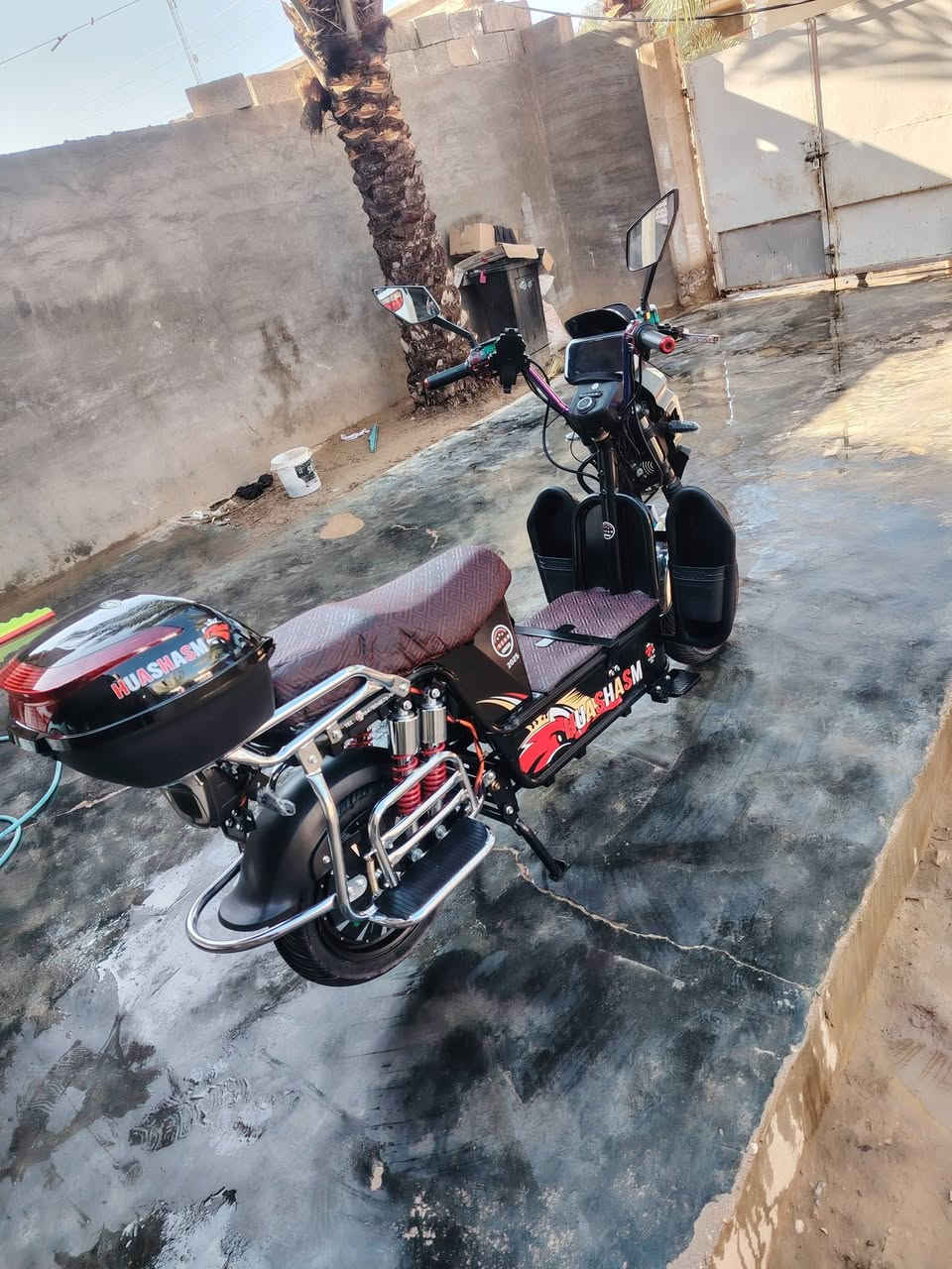 سلام عليكم  ماطور شحن نوع هيوشة بعدة كسر باكيت مستخدم لمدة 3 ايام بس سعر خاص مكاني بروانة حي شرطة ستفسار نتصال علئ رقم 📱 ***********
