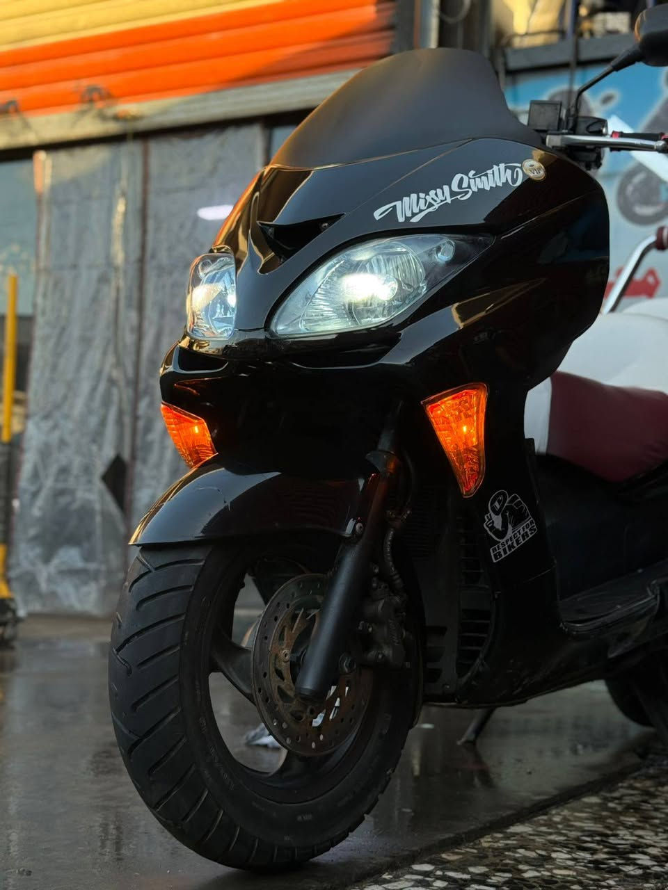 السلام عليكم/ صفر ٨ كير ملغي مكينة بلادية كهربائيات كاملة زوج تاير جيد زوج كلجات جديد زنون أصلي سبايدر تجوة طسة ناعمة عنوان عنوان زعفرانية 
السعر ( مليون و ٢٠٠ ) ٠٨٧٠٤٠٣٨٩٦١


**إذا كنت صاحب هذا الإعلان وتريد حذفه لأي سبب، رجاءا أرسل رسالة إلى الدعم الفني**