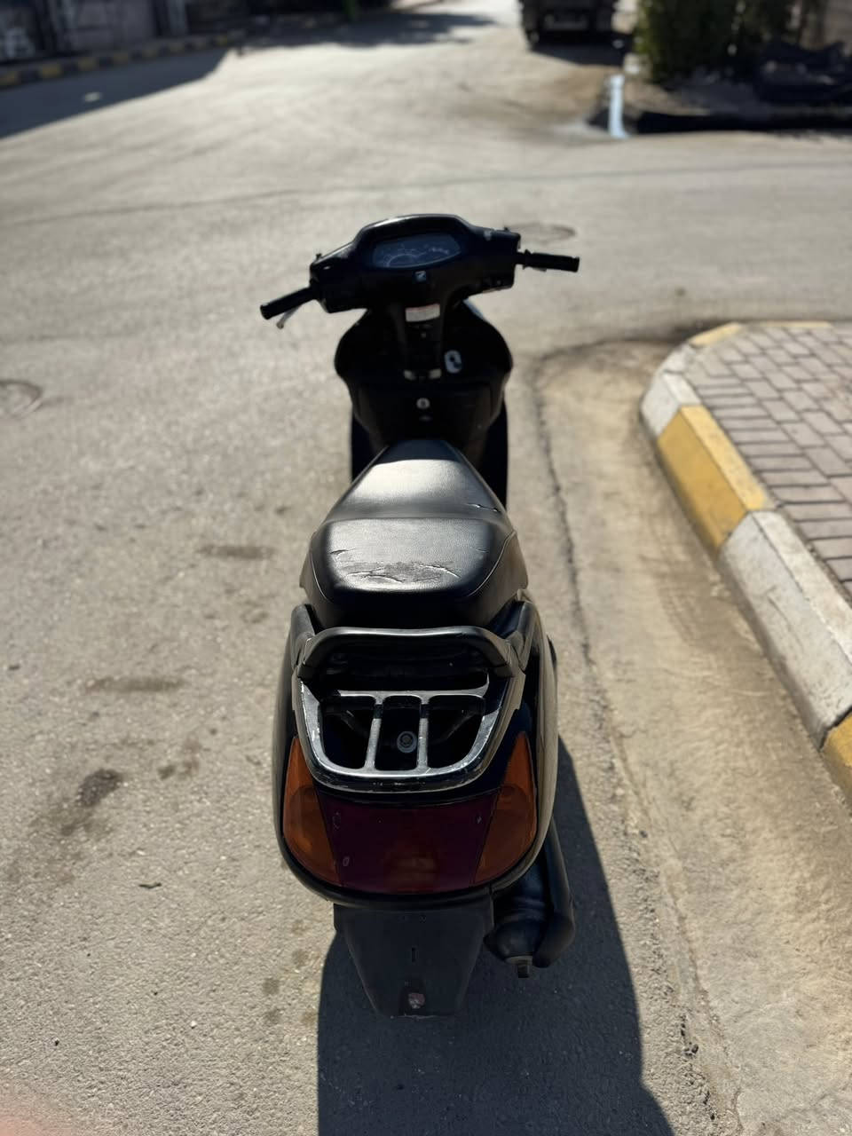 سبيسي ياباني مفتوحه رايمر اول مره تجي تشوف بعينك الدراجه كلها بلاديه كابريتر بلادي سعر 575 
 *********** خاص مغلق مكلف بلنشر حبايب
