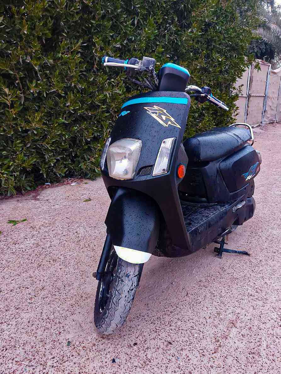 سلام عليكم
للبيع بوليس نوزل مسطرة دراجة مفتوحه كهربائيات كله شغاله كل نقص مابيه دراجة ناعمة تخبل معدل حلو ما بيه اي نقص 
مكاني كربلاء 
سعر 700 بيه مجال 
للاتصال / ***********
