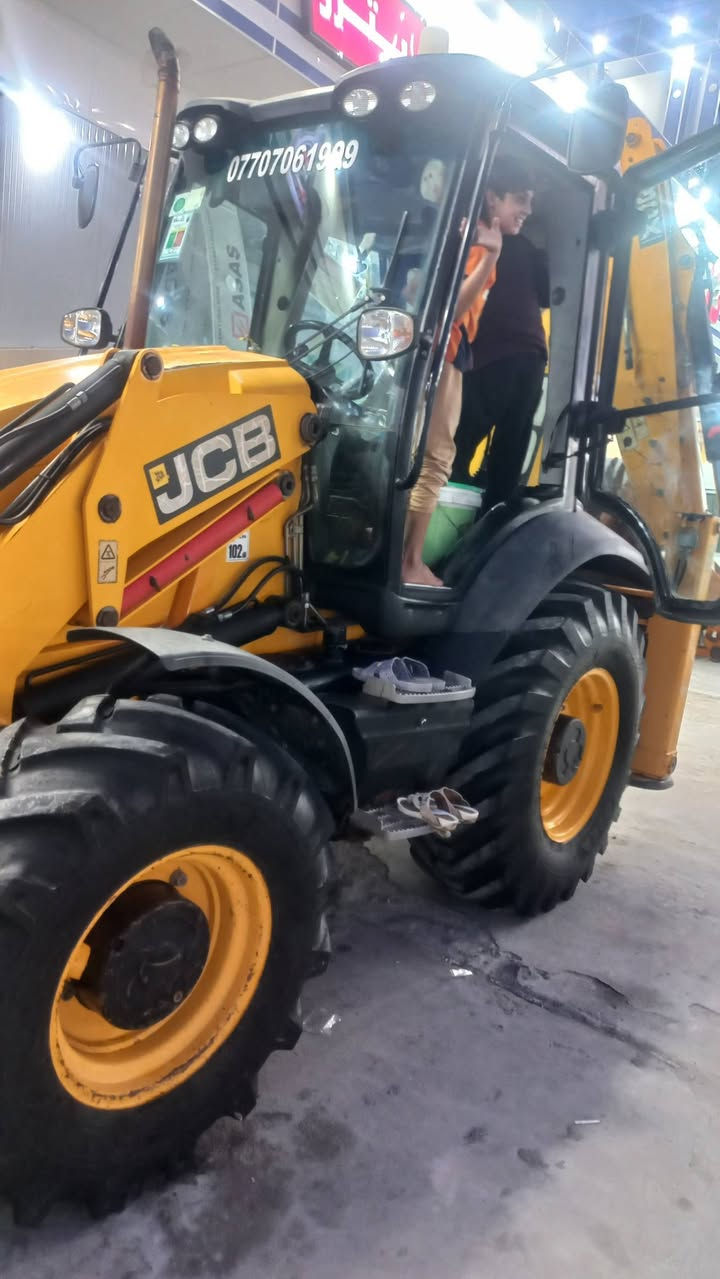 من رخصه الادمن حفاره البيع ٢٠١٣ فول مواصفات مجدده رقم اربيل  السعر على الخاص وتدللون ***********
