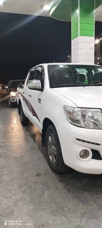 ٢٠١٤ • ٢٠٠ الف • اوتو