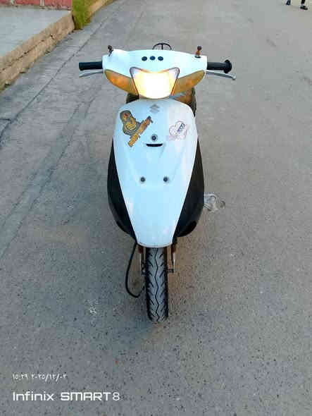 دراجة سازوكي خفاش ياباني اخت الجديده كاملة مكاني الحرية السعر300قفل رقم الهاتف ***********
