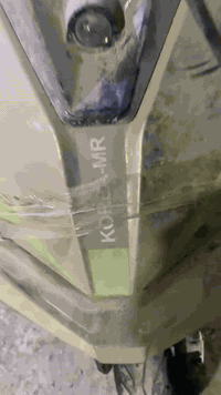 السلام عليكم دراجه شحن بس ألماشه مكسوره بطارية 8️⃣ بطاريات نضيفه ٣٠٠ وبيه مجال بغداد الدوره ***********
