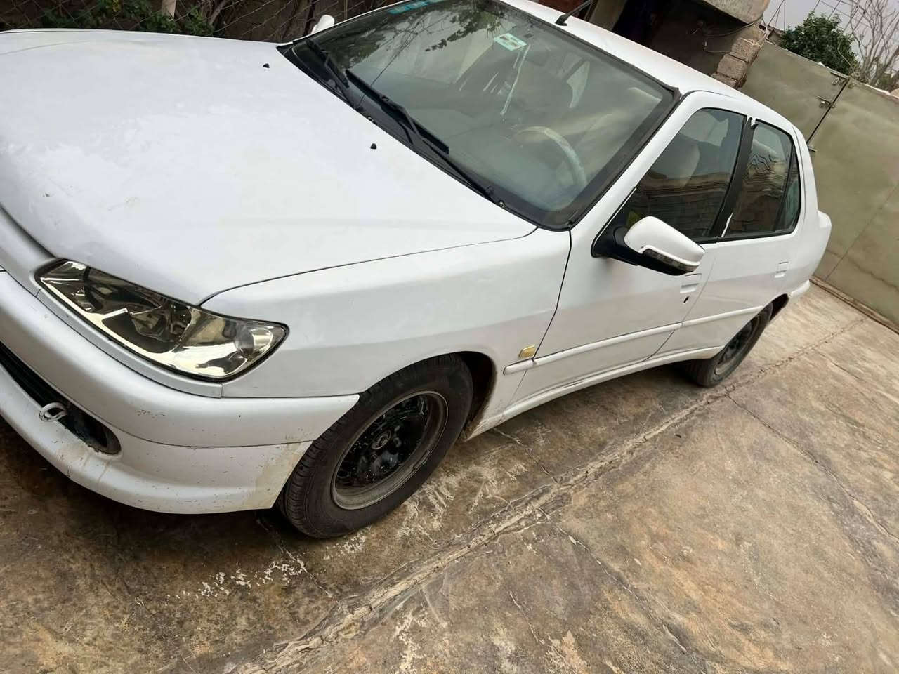 السلام عليكم
بيجو 306 للبيع حره جاهزه للتحويل 
رقم دولي  بغداد وهزه جديده وبأسمي
بيه مكانات صبغ قليله تدفئه وتبريد بس تحط غاز شغال
موبايل***********
*********** للأتصال

السعر40 وبيها مجال
المكان الشرقاط اسديرة
