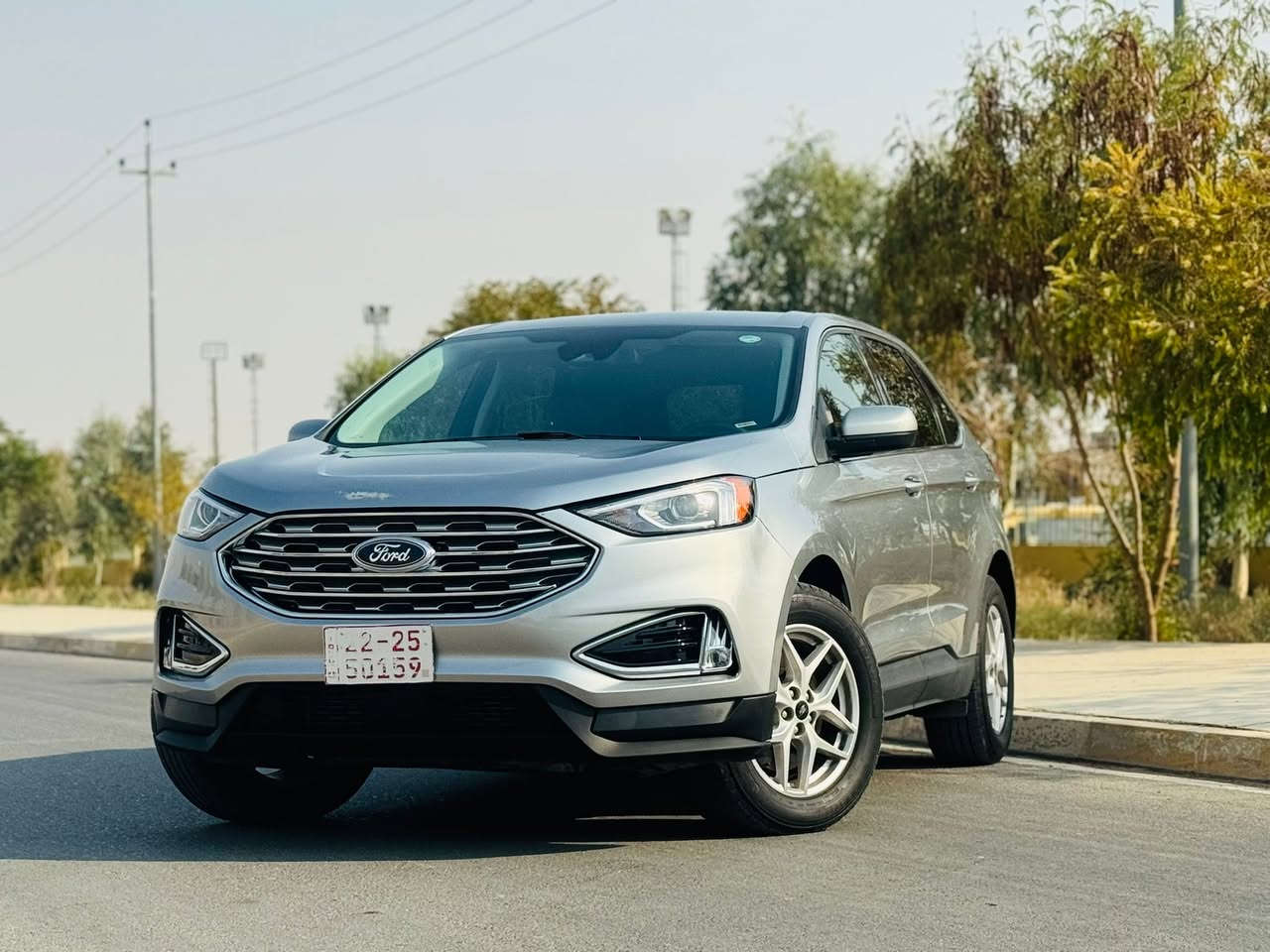 🚘 فورد إيدج | 2024 SEL رقم أربيل 🚘
• محرك 2.0 Turbo 🚀
 • نظام دفع AWD دبل أُكسل
 • ماشية 29000 ميل

📍 الموقع: أربيل – عنكاوا / شارع المشاتل
🛻 أيضًا تتوفر في: موصل – بعشيقة

✨ المواصفات الداخلية:
• تشغيل بصمة
• شاشة كبيرة + كاميرا خلفية
• كير ماوس + بريك بصمة
• شحن وايرلس
• كشنات جلد كهربائية + هيتر
• ستيرن هيتر
• تبريد لمس + تبريد مركزي

 أنظمة الأمان والرادار:
• نقطة عمياء
• تحديد سرعة + تحديد مسار
• رادار أمامي + جانبي + خلفي
• حساسات جانبية + خلفية

• لايتات LED + عدسات زينون بلادي
• بروجكتر لِد زينون
• بك لايتات LED بلادي

ضررها فقط دعامية وطلع بيها ثلاث قطع صبغ أمريكي جهة اليمين

💰 السعر: 189

📞 للاستفسار والواتساب:

***********

***********

***********
