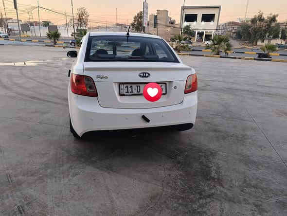 كيا ريو 2011 مواصفات برايد داخل اسود وتحكم استيرن أربع جامات كهرب كير اتوماتيك مكينه 14 السياره بدون صبغ ماشيه 88 حقيقي بعدها وضع شركه برغي مامفتوح بيها ماعده باب السايق بي بارد جوى التريشه
رقم بغداد اجنبي سنويه جديده وهزه جديده 
والسياره بالواقع احلى من الصور بكثير 
السعر 108 وبيها مجال قليل واذا شوف السعر غالي عليك اعبر المنشور ***********  ***********
