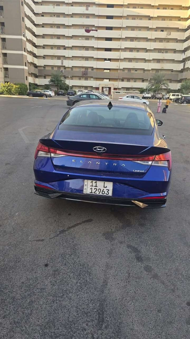 السلام عليكم
النترا ٢٢ لمتدد فوول 

بدون صبغ بدون تبديل  بدون ايرباك كلها ليبل واحد 

فتحه

بصمه

تشغيل عن بعد 

رادار 

جلد 

كشن السائق والراكب تدفئه

سماعات بوس عدد 8

كير 8 نمر 

سياقه شبه ذاتيه 

السعر 150

المكان بغداد

***********
