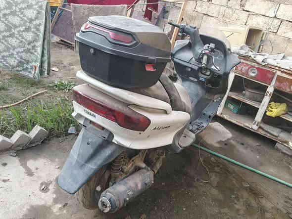 سلام عليكم
دراجة ماجستة نضيفة متروكة شغالة سعرهة 400وبيهة مجال 
***********
