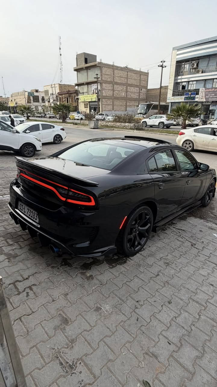 السلام عليكم
جارجر  ( SXT ) 

(MAX)

موديل : 2020

ماشية : 47 الف حقيقي قابل زياده

المواصفات 

بصمه

تشغيل عن بعد 

شاشة 

كاميرا 

كشنات جلد  

فتحه سقف
كشنات كهرباء 2

كشنات تدفئه + تبريد 

ذاكره خزن ميموري 

تحكم ستيرن جهتين 

شفتات ستيرن 

ستيرن كهرباء 

كروز سرعه 

رادارات 

نظام ايكو 

نظام سبورت 

قطعتين تبريد 

مكينة 6 سلندر 

3600 

سبايدر خلفي 

دبل كزوز 

لد امامي 

لايت زنون 

بك لايت لد 

حساسات 

كت SRT

ويل كب كروم 

( رقم بغداد الجديد مشروع وطني بأسمي )

الحادث :  جاملغ امامي ايمن + باب + باب خلفي مع جاملغ خلفي كلير من امريكة  (ايرباك طاك ومرجع سستم بلادي ) 

( صور الحادث مابيه بيه تقرير  اكو سونار   )

السيارة جديدة جداً 

السعر : 215وبيها مجال بسيط 

العنوان : النجف الاشرف

للاستفسار 
وليد الشباني
***********
