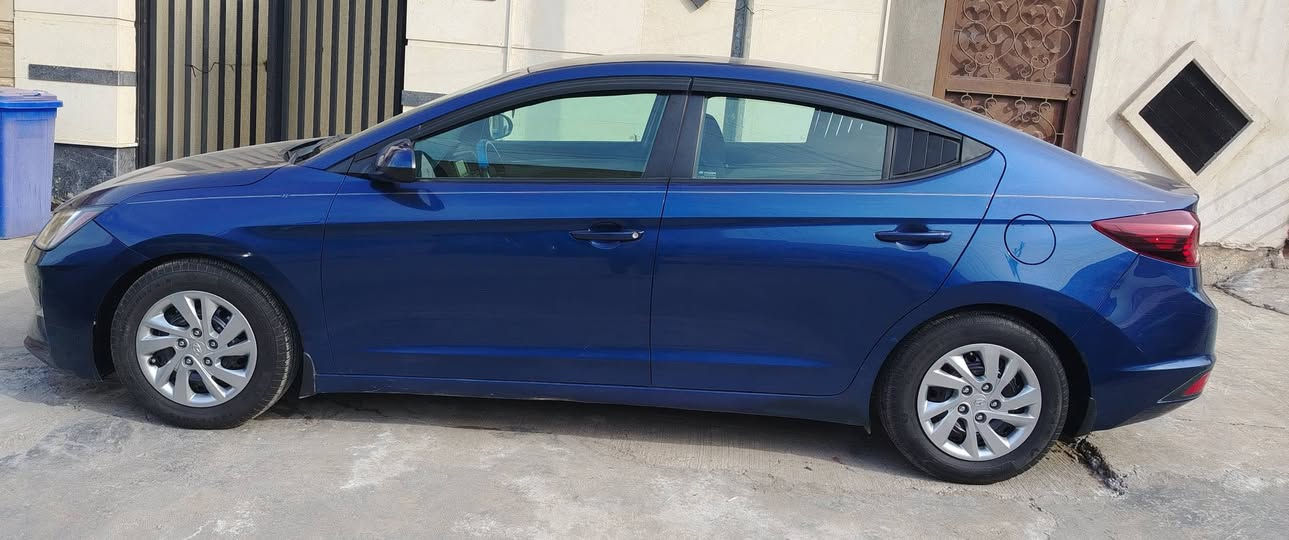 االسلام عليكم النتره 2020 وارد امريكي حادث بصيط سياره جاهزه ونضيفه جدآ ماشيه 72
مكينه كير حجر بيئه ستندر ليبل واحد بدون تبديل حداديه كهربائيات جاهزه تراي زيرو
مكينه 2000دوش كير AT سياره جديده بيهه صبغ بنيد  من امريكا ساكن بغداد الكرخ 
السعر 136 للاتصال ***********
