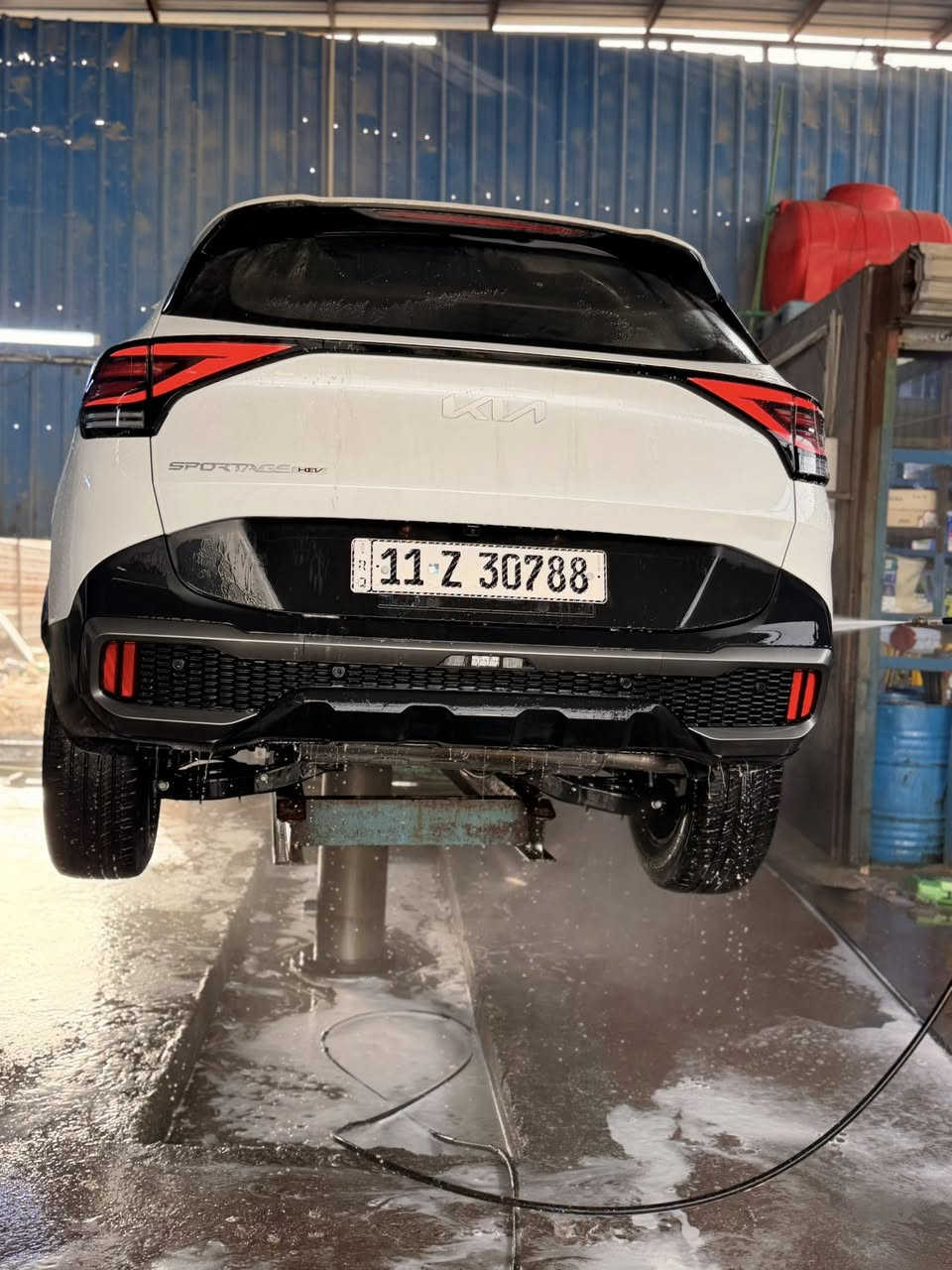 سلام عليكم
سبورتج موديل ٢٥ شد صيني هايبرد 
سياره مال مصرف 
تسديد يدوي 
وكفيل ماستر
مطلوبه مصرف ٨سنوات يله 
تحول وكاله سياره.  يسويلك راعيه 
السعر ٢٠٥
وبيه مجال. 
مكان سياره بغداد العبيدي 
***********
