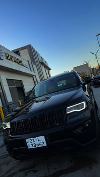 كراند شيروكي • ٢٠١٩ • بلاك توب