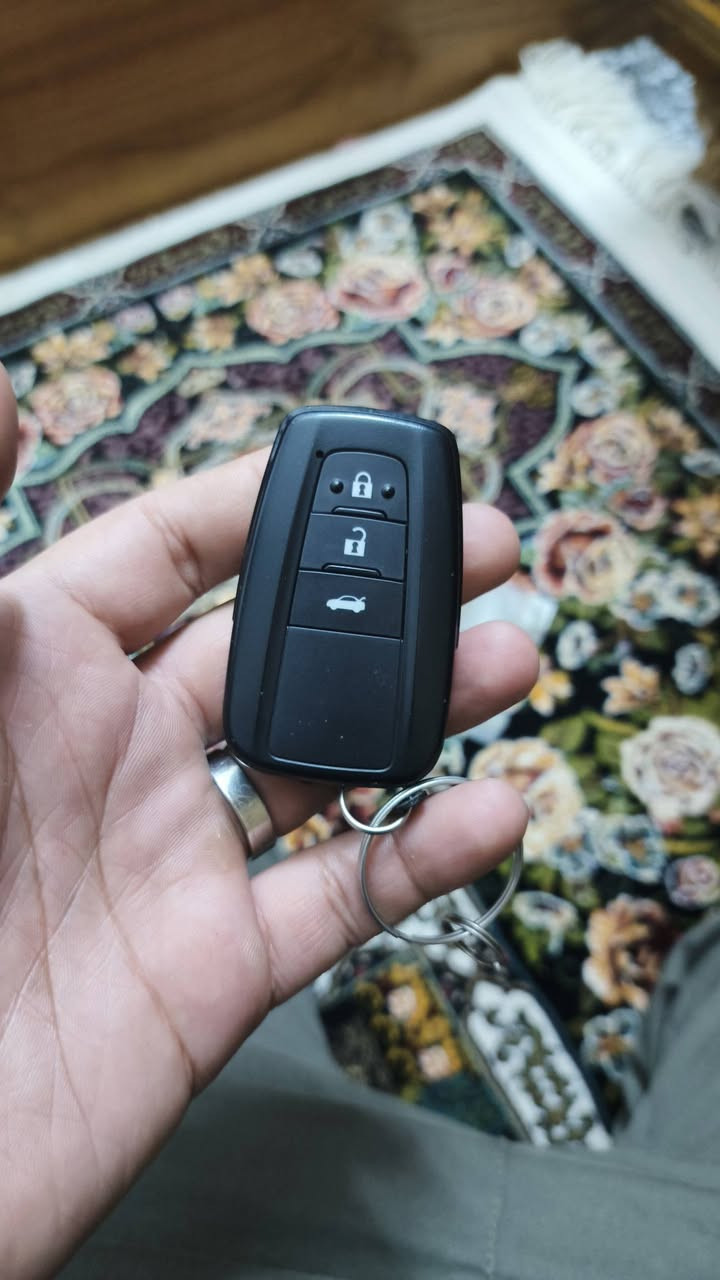 للبيع بصمه مال كورله خليجي
بعده بليلون اصليه مال وكالة
 ***********
