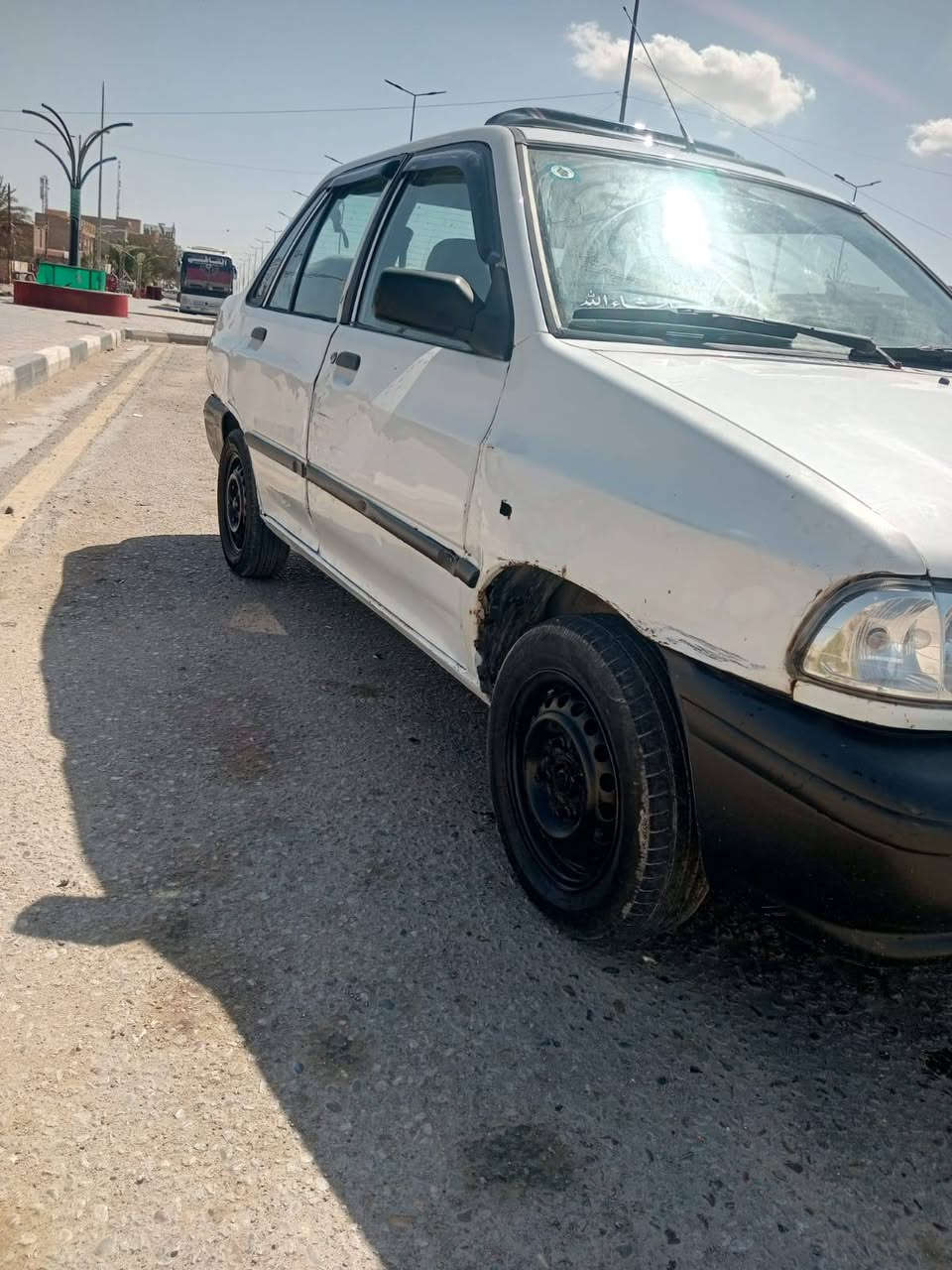 السلام عليكم سايبه موديل 12 رقم قادسيه انكليزي بسم خالي يمي بكربلاء تحويل مباشر مصفره هزة ما ساقطه سنويه لل30 تخم تاير حداديه كهربائيات دواخل كير محرك بي خيط بخار السيارة بلاديه لا صبغ ولا تبديل شواصي واحد مفطور ومعمر تعمير درجه اولى مكاني كربلاء السعر 25 وبيها مجال بسيط كلش ***********
