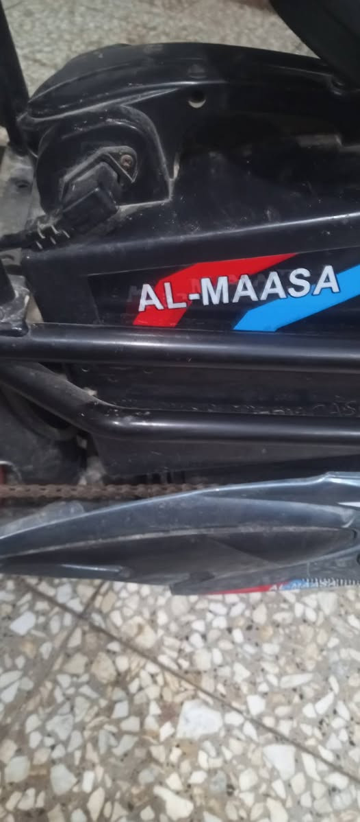 دراجة شحن شركة ألماسة أربع
نمر مثبت سرعة جديدة كلش بطارية ضعيفة 
السعر 300،،،


**إذا كنت صاحب هذا الإعلان وتريد حذفه لأي سبب، رجاءا أرسل رسالة إلى الدعم الفني**