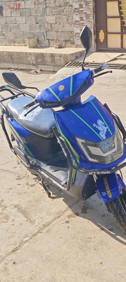 السلام عليكم اخوان ماطور للبيع نظيف بطاريات جدد خمسه من هذني دبل ماطور حيل نظيف 450 عطور بالموصل.                ***********.   ***********
