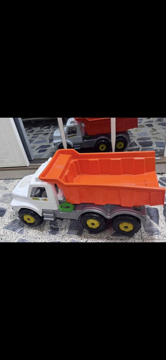 زحليكة نظيفة                                                                                                                       وتكفي اعمار كبيرة 
السيارة كبيرة تكفي وزن 18 kg
دببة كلهم مبيهم ضرر 
المكان بغداد الشعب 
اكو توصيل


**إذا كنت صاحب هذا الإعلان وتريد حذفه لأي سبب، رجاءا أرسل رسالة إلى الدعم الفني**