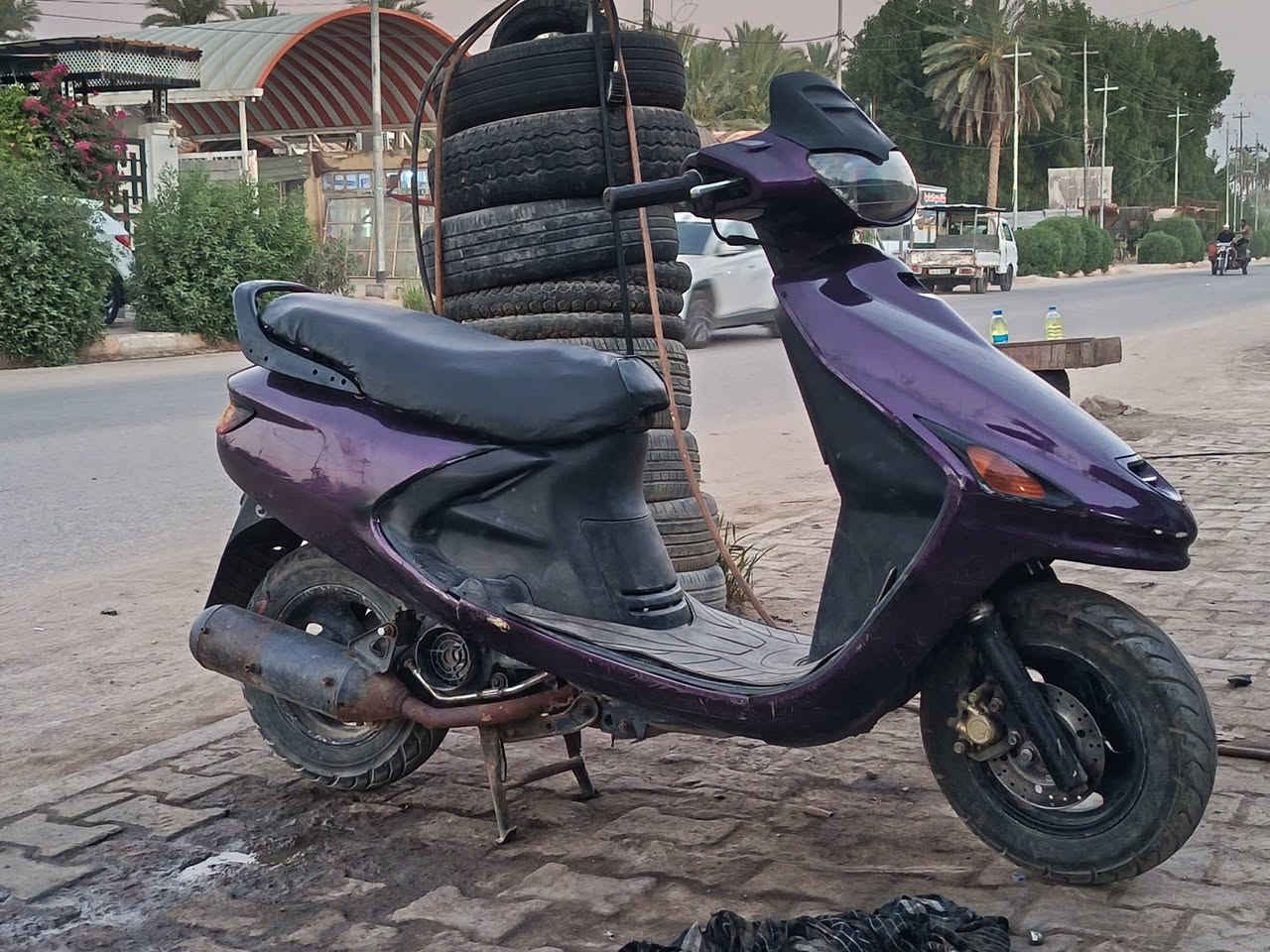 السلام عليكم دراجه فحل دسك للبيع استوهة مجفتهة كهربائيات شغاله عوزهة بس باتري سعرهة 230 او بيهة مجال بصيط مكاني صلاحيه ***********
