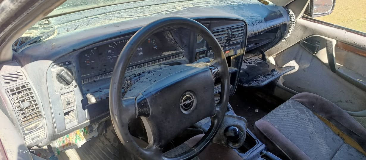 السلام عليكم وبل ستيشن  93 رقم انبار محرك بي بخار صدر لامامي زين ول خلفي نص عمر تحويل مباشر مكان عامريه الفلوجه السعر 18وبيها مجال تحويل مباشر لازم ***********)(***********
