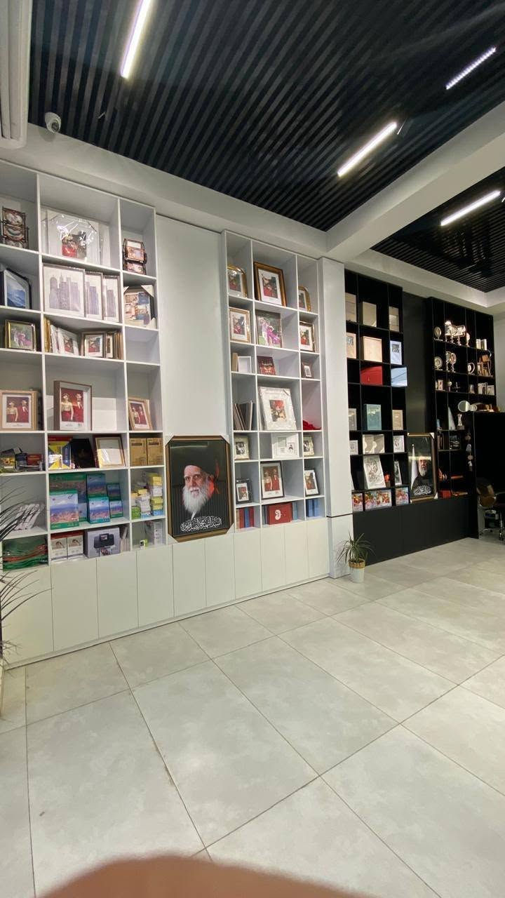 معارض Hdf للبيع
ميز كاشيره mdf للبيع طوله 5 متر
ام دي اف مع نقش CNC مع اكرلك ضبابي ديكوات اناره سقفيه تعطي جماليه مع اناره بلمسه فنيه للسقف للبيع
للتواصل ***********
