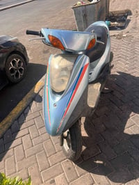 دراجه ابريز دراجه كامله نقص بس باتري هندر فقط يعني شد بارتي تشتغل مكان...
