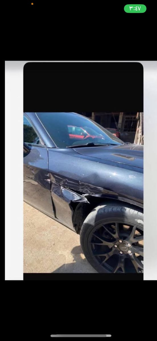 جالنجر ٢٠١٩ sxt  3600 v6
بدون بجم و دواخل بدون ضربة قوية  صبغ ٤ قطع منزل صور الحادث بالمنشور شادلها اكزوز ريمونت 
كير ومكينة تبريد بشرط 
سيارة كلش نضيفة وبالعافية الي تصير من نصيبة 
مكاني ديالى بعقوبة 
اخوان الي تفيدة السيارة ويشوفها غالية يدعيلنا بالرزق السيارة بالحقيقة احلا 
‎165 السعر 
***********
