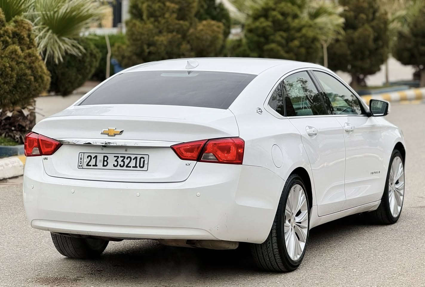 السَلٱمٌ عـَلـْيگمّ
#السعر 143 $ ورقه
للاتصال ***********
للبيع فقط امبالا موديل 2019 
مواصفات فول عدا فتحه
مكفوله عدا شبر بالجنطه خلفي 
صور ظرر مرفقه مع صور 
محرك 6 سلندر  
حجم محرك 3600
ماشيه 100 الف 
 سونار مرفقه
كشنات كهرباء
كشنات جلد 
قاصه 
لايتات زنون 
حساس خلفي 
 تحكم استيرن
شاشه 
كامره
وثبيت سرعه 
مانع انزلاق 
 تبريد ثلج منضومه تبريد كله جديد 
تدفئة شغال
كير محرك جديد 
تخم تايرات جديد
صدر امامي خلفي جديد
‏كهربائيات—كله شغال -
شرط سياره جاهزه 
رقم سليمانيه جديد
سنويه لحد 2029
شرط تحويل او وكاله و غرامه 
تحويل مباشر 
عنوان ديالي خانقين ✅
