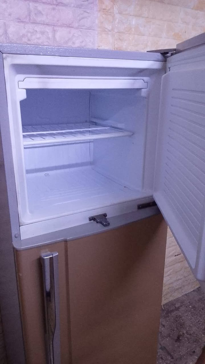 سبلت طن كري سعره افيرتر سعره 360 ثلاجه سعره 200 بي واتس ‎***********
