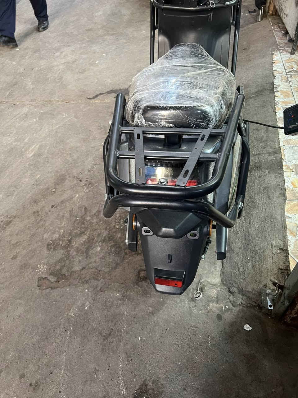 سلام عليكم دراجة للبيع  فول مواصفات
6 باتري كبير

 3 سرع

 بصمه تشغيل عن بعد 

مفتاح

ويل امامي خلفي  رياضي 

نظافة فول 

السعر 750 ألف وبيها مجال بسيط

العنوان بغداد البلديات 

***********📞☎️
