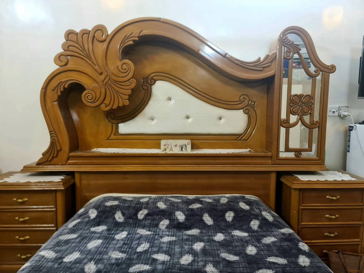 السلام عليكم غرفة نوم تسگام نظيفة جدا للبيع


**إذا كنت صاحب هذا الإعلان وتريد حذفه لأي سبب، رجاءا أرسل رسالة إلى الدعم الفني**