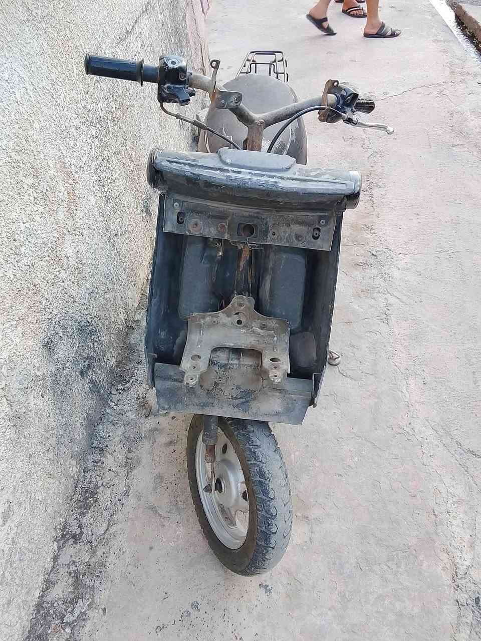 للبيع شغال سعر 70 وبي مجال بل ايمن ***********
